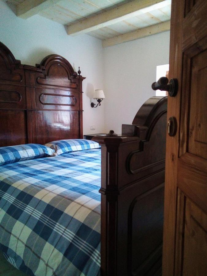 Da Andrea E Raffaella Guest House Sant'Anna d'Alfaedo Exterior photo